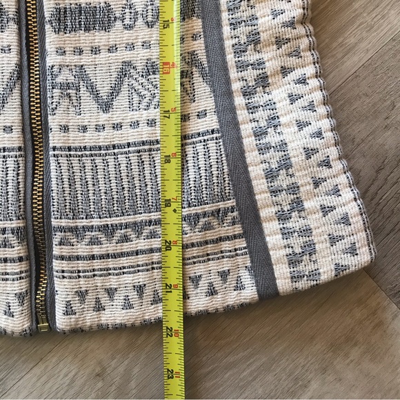 H&M Full Zip Modern Boho Embroidered Blazer w Shoulder Pads Sz 32 - Picture 8 of 11